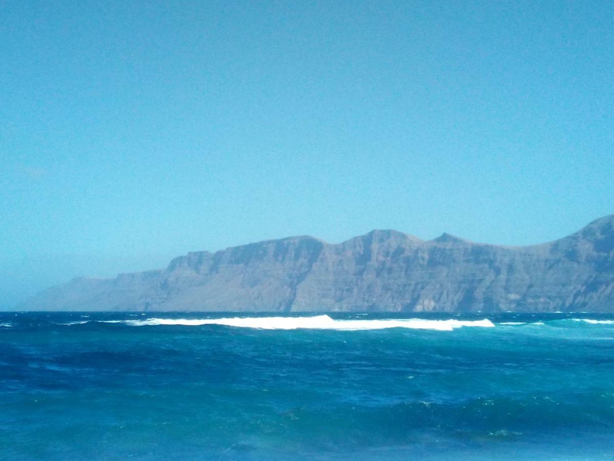 Alma En El Mar Apartman Tinajo Kültér fotó