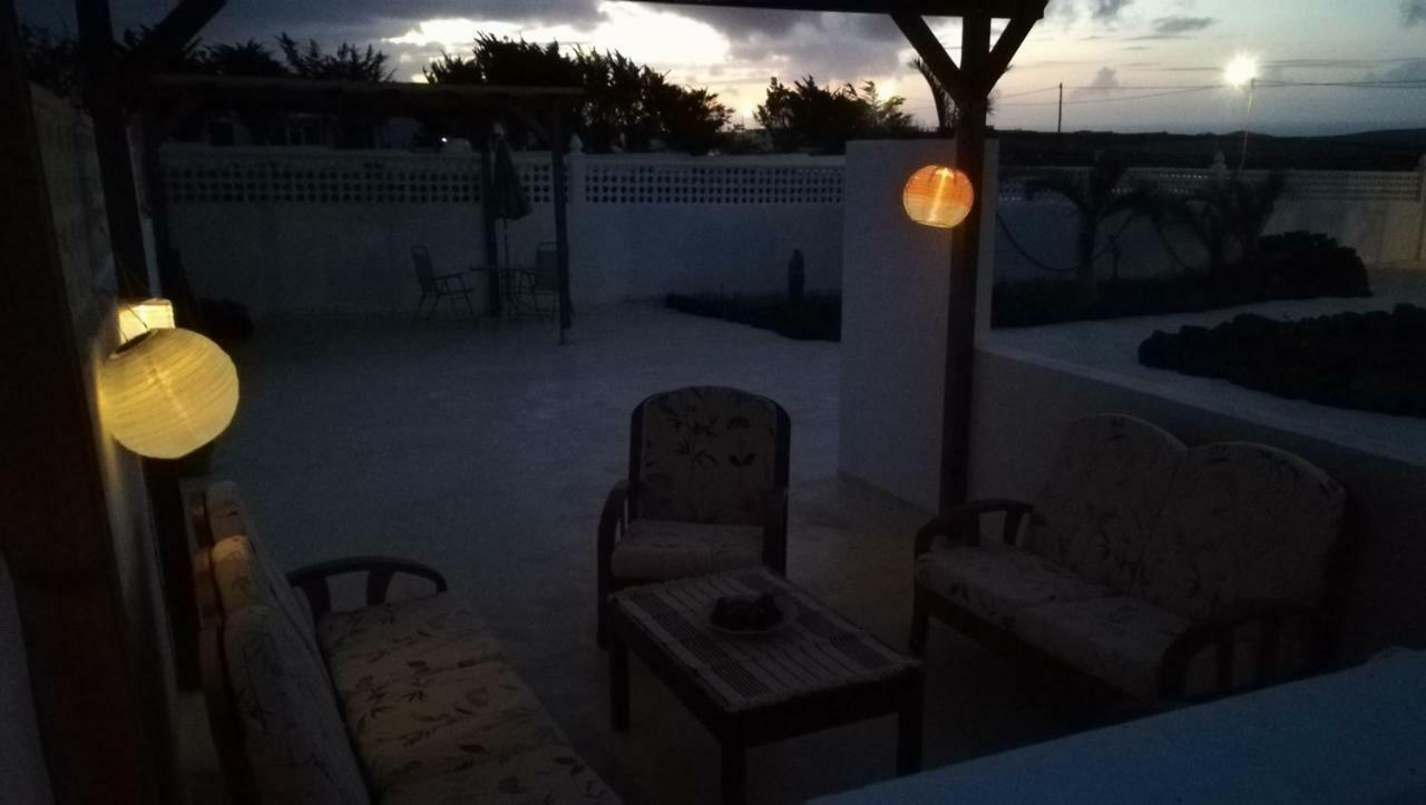 Alma En El Mar Apartman Tinajo Kültér fotó